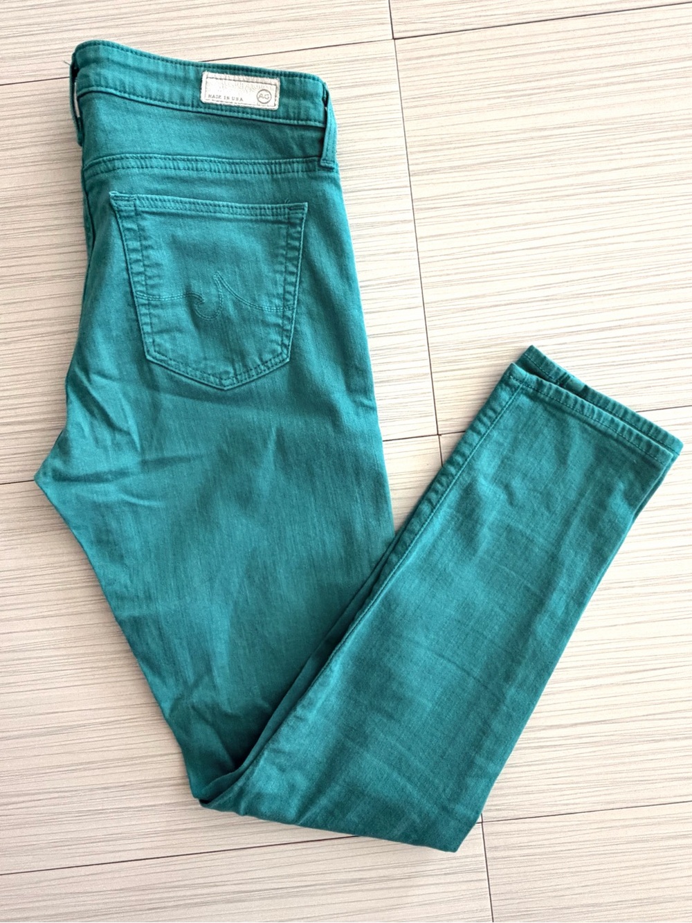 Woman’s AG Teal Women’s Stevie Jeans - Picture 2 of 7